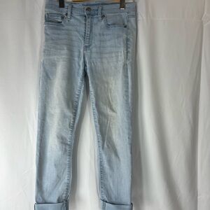 GAP 1969 Light Wash Skinny Blue Women's Jeans Waist size approx‎ 28” measured